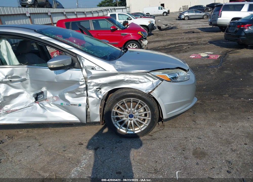 2014 FORD FOCUS ELECTRIC VIN: 1FADP3R43EL353378