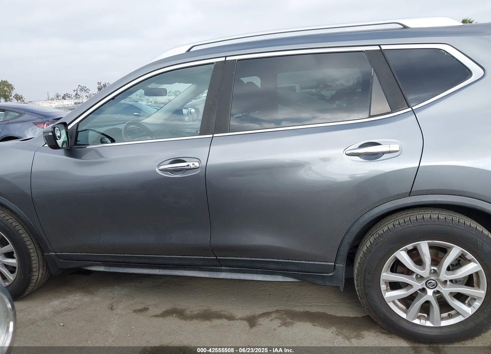 2018 NISSAN ROGUE SV VIN: JN8AT2MT3JW486544