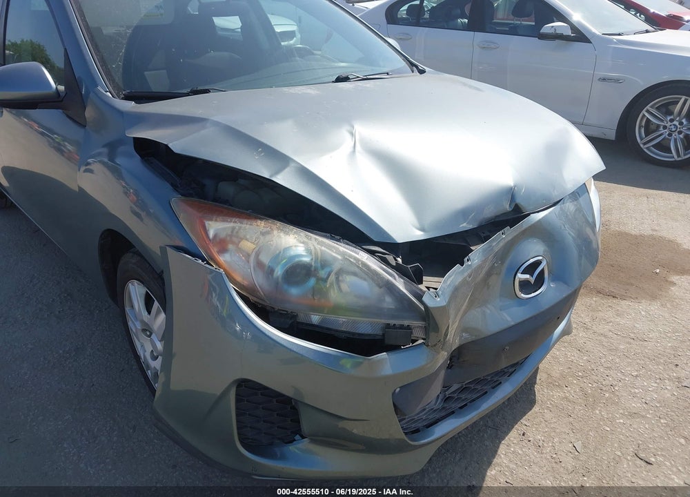 2013 MAZDA 3 VIN: JM1BL1UP8D1779712