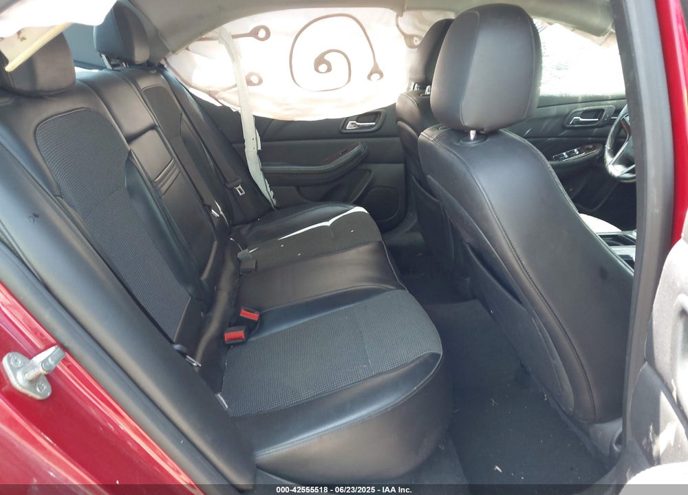 2013 CHEVROLET MALIBU VIN: 1G11G5SX3DF215102