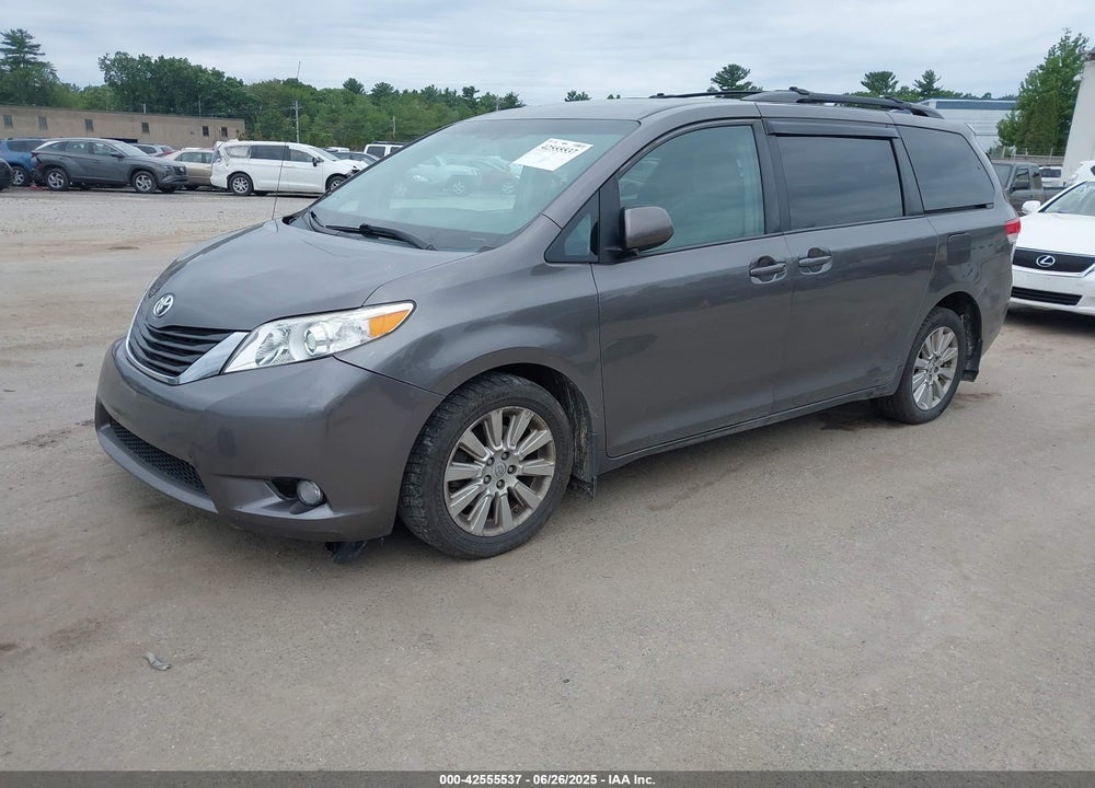 2013 TOYOTA SIENNA LE 7 PASSENGER VIN: 5TDJK3DC6DS053616
