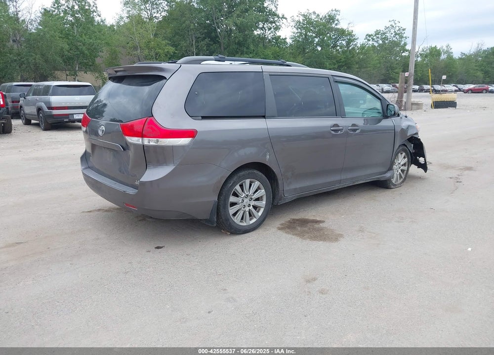 2013 TOYOTA SIENNA LE 7 PASSENGER VIN: 5TDJK3DC6DS053616