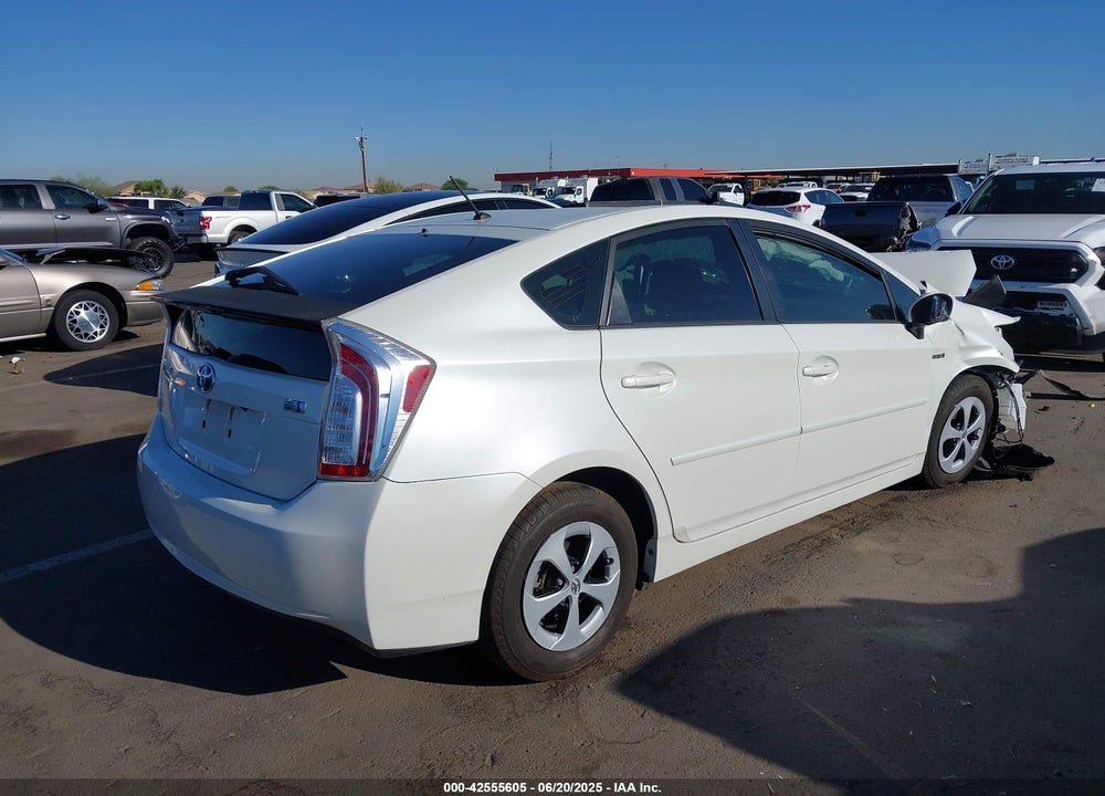 2013 TOYOTA PRIUS VIN: JTDKN3DU5D1728955