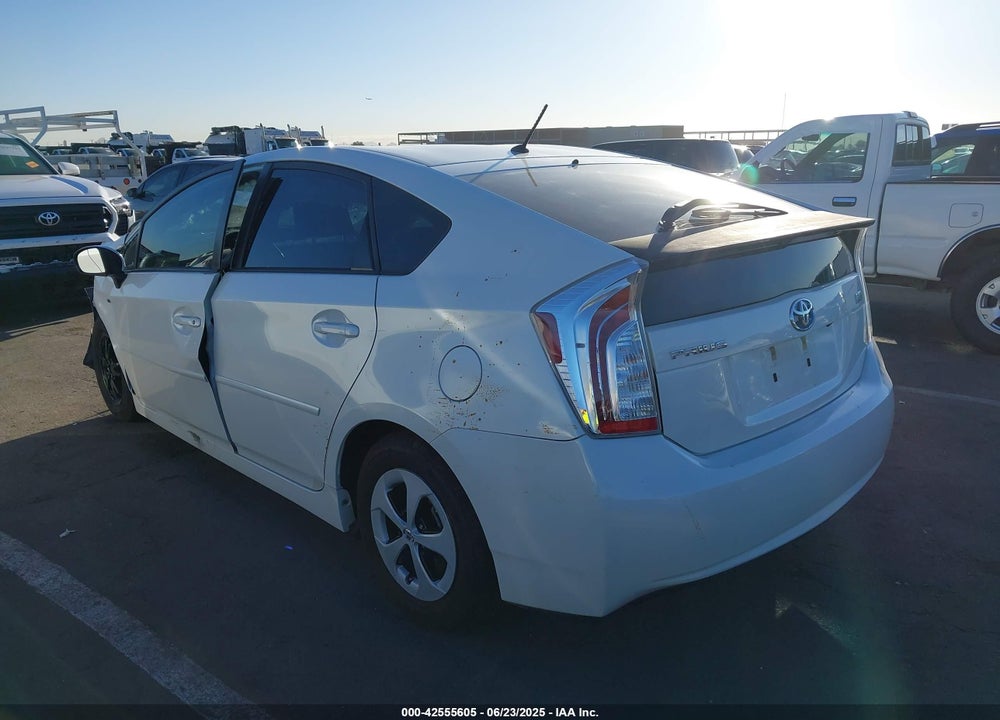 2013 TOYOTA PRIUS VIN: JTDKN3DU5D1728955