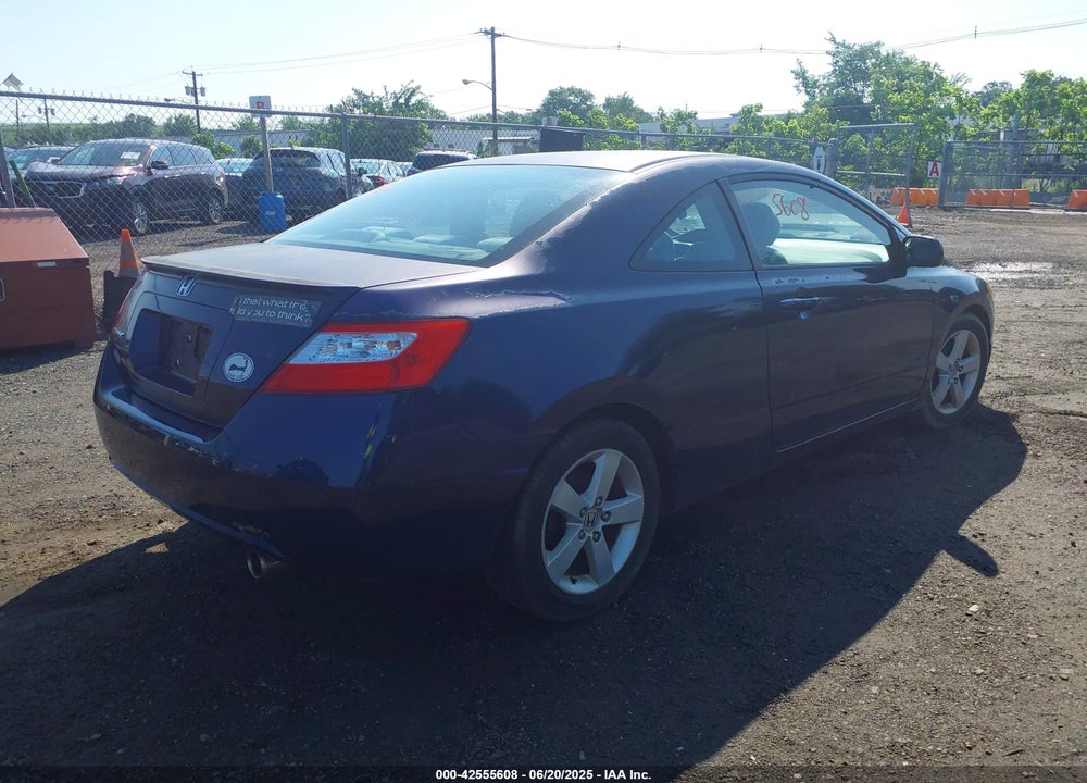 2008 HONDA CIVIC VIN: 2HGFG12828H565745