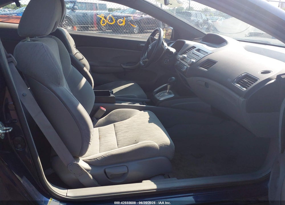 2008 HONDA CIVIC VIN: 2HGFG12828H565745