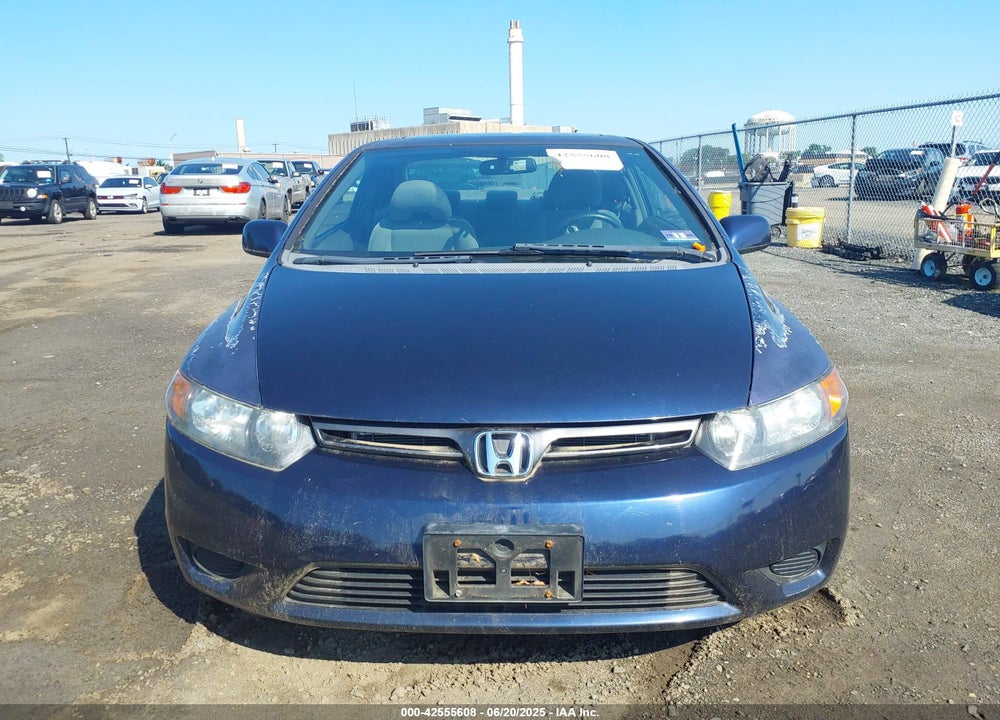 2008 HONDA CIVIC VIN: 2HGFG12828H565745