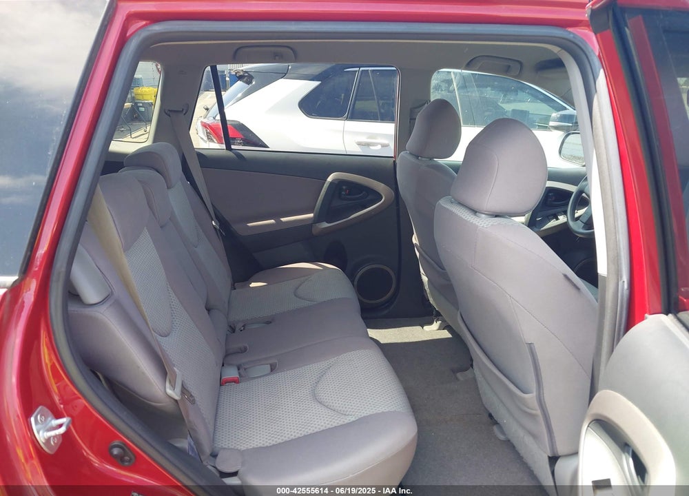 2007 TOYOTA RAV4 VIN: JTMZD33V775057586