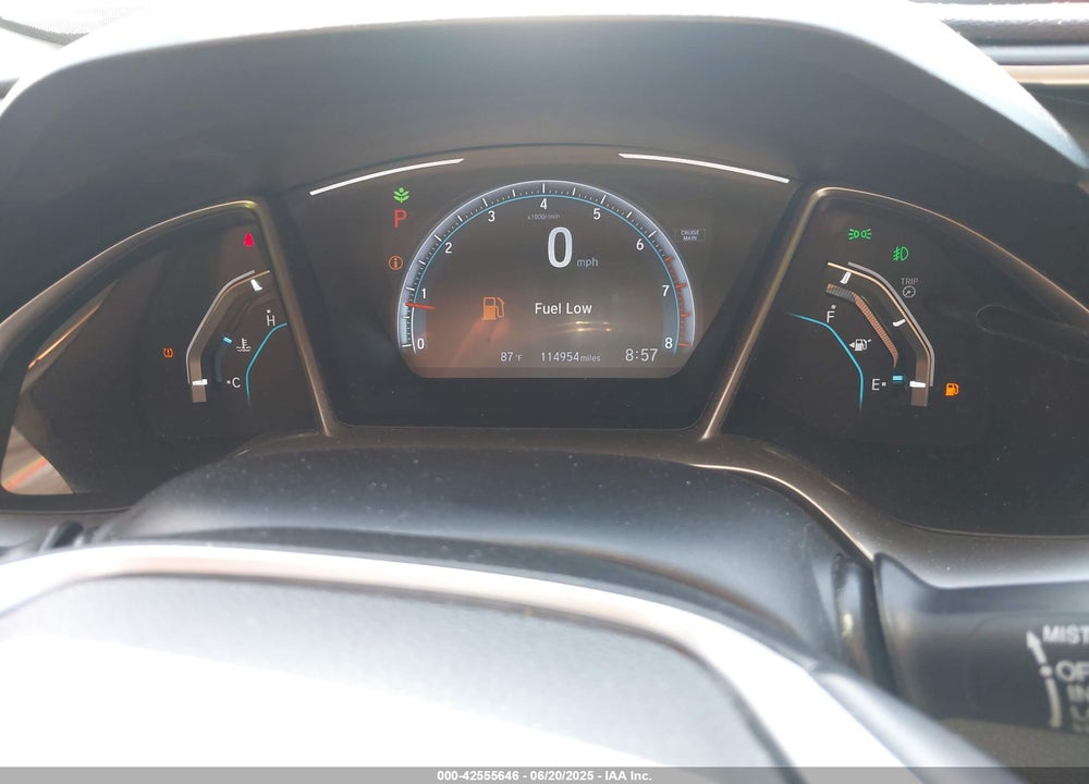 2018 HONDA CIVIC VIN: JHMFC1F78JX028079