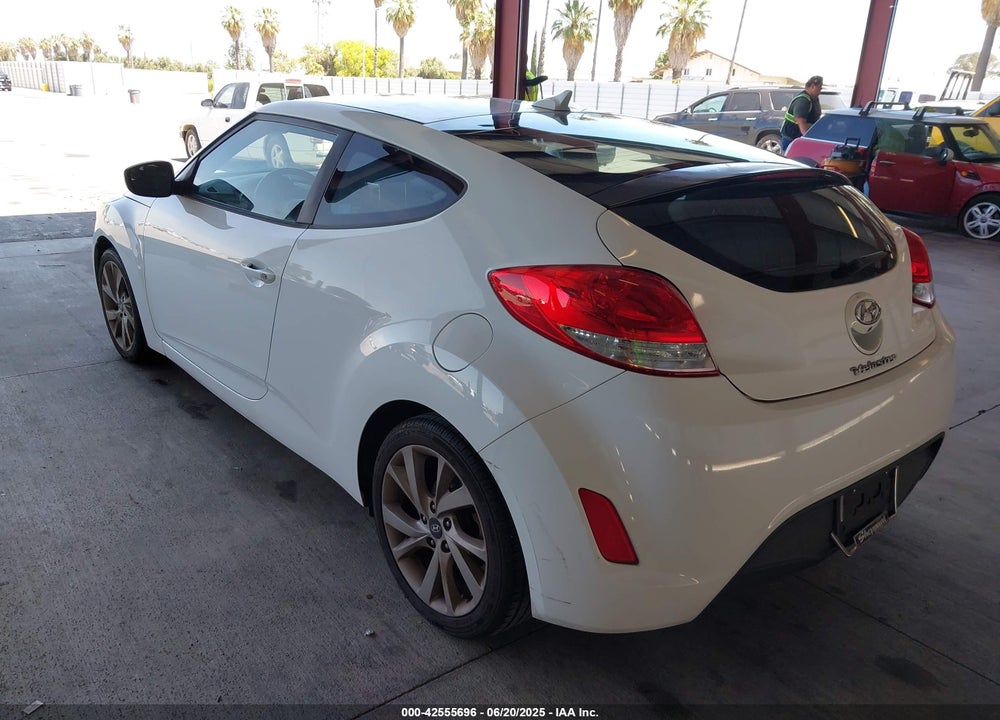 2016 HYUNDAI VELOSTER VIN: KMHTC6AD4GU253698