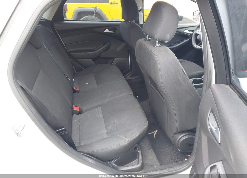 2017 FORD FOCUS VIN: 1FADP3K21HL217375