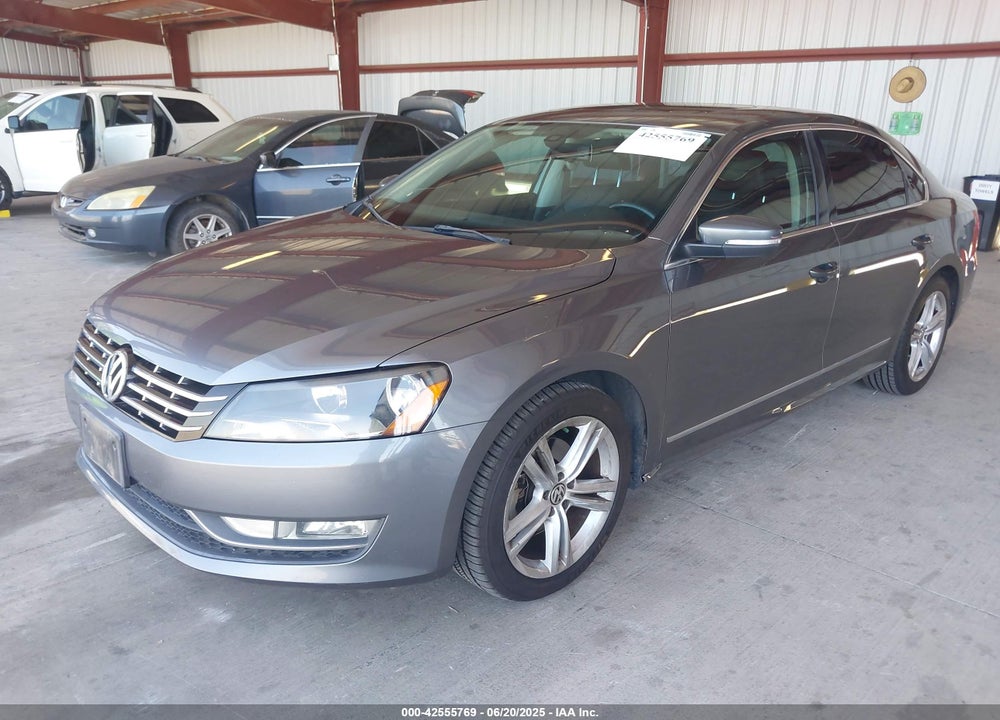 2014 VOLKSWAGEN PASSAT 2.0L TDI SEL PREMIUM VIN: 1VWCN7A37EC032883
