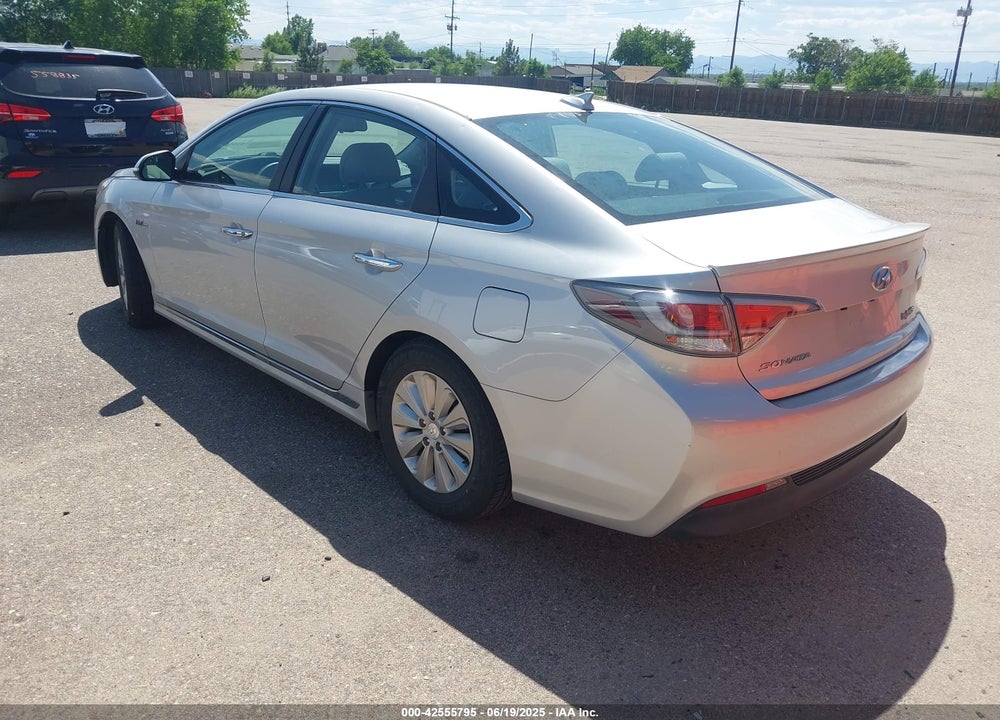 2016 HYUNDAI SONATA HYBRID SE VIN: KMHE24L10GA013679
