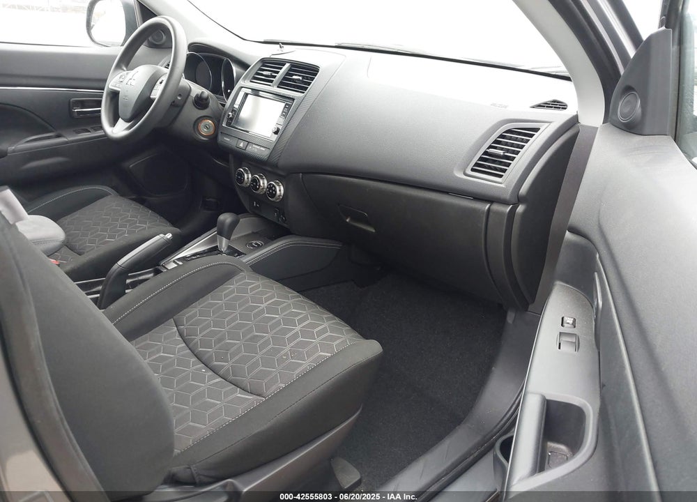 2024 MITSUBISHI OUTLANDER SPORT VIN: JA4ARUAU7RU003805