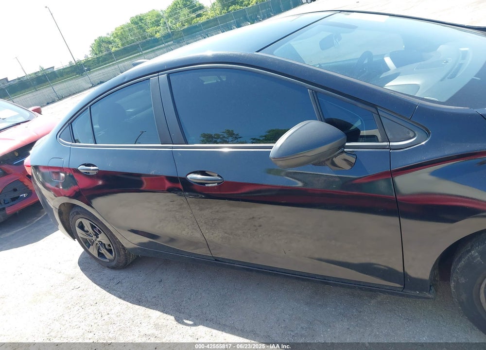 2017 CHEVROLET CRUZE VIN: 1G1BC5SM1H7192814