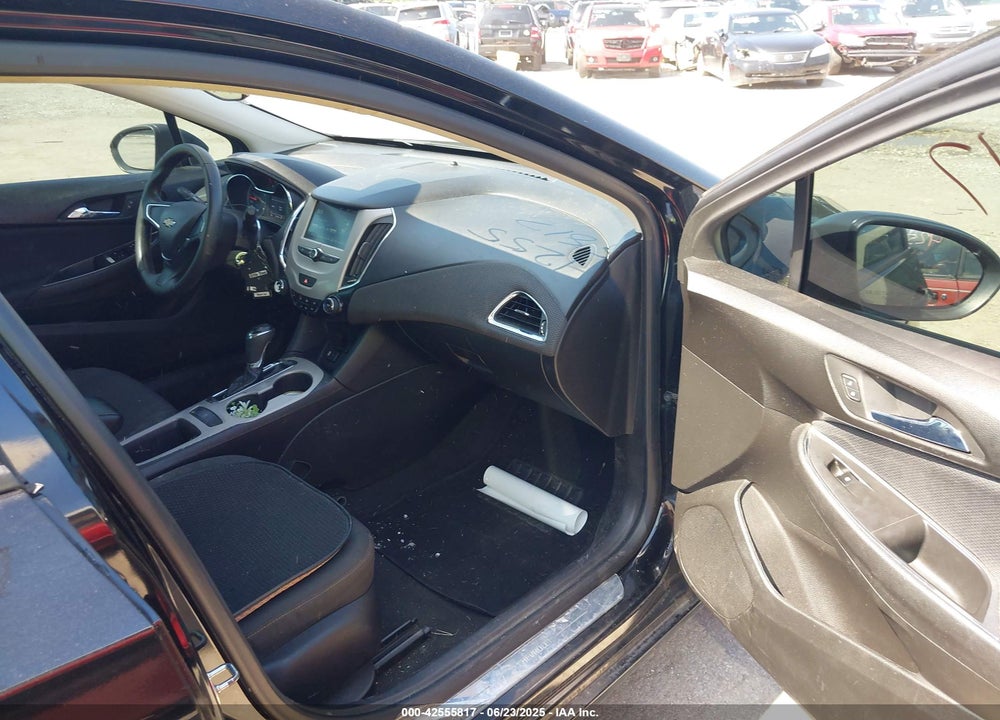 2017 CHEVROLET CRUZE VIN: 1G1BC5SM1H7192814