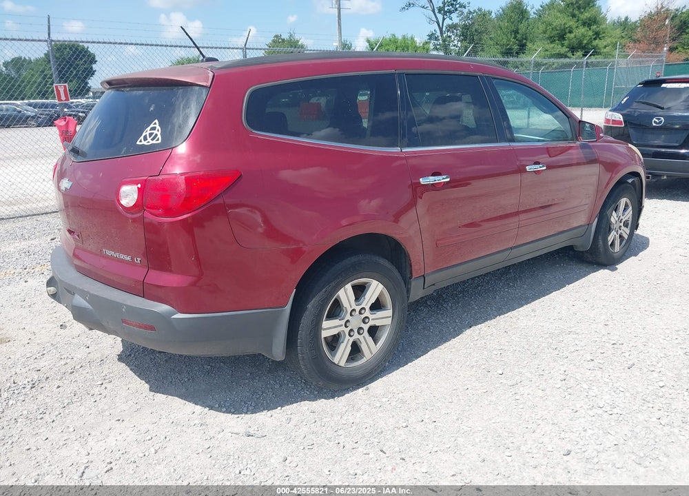 2010 CHEVROLET TRAVERSE VIN: 1GNLRGED3AJ218220