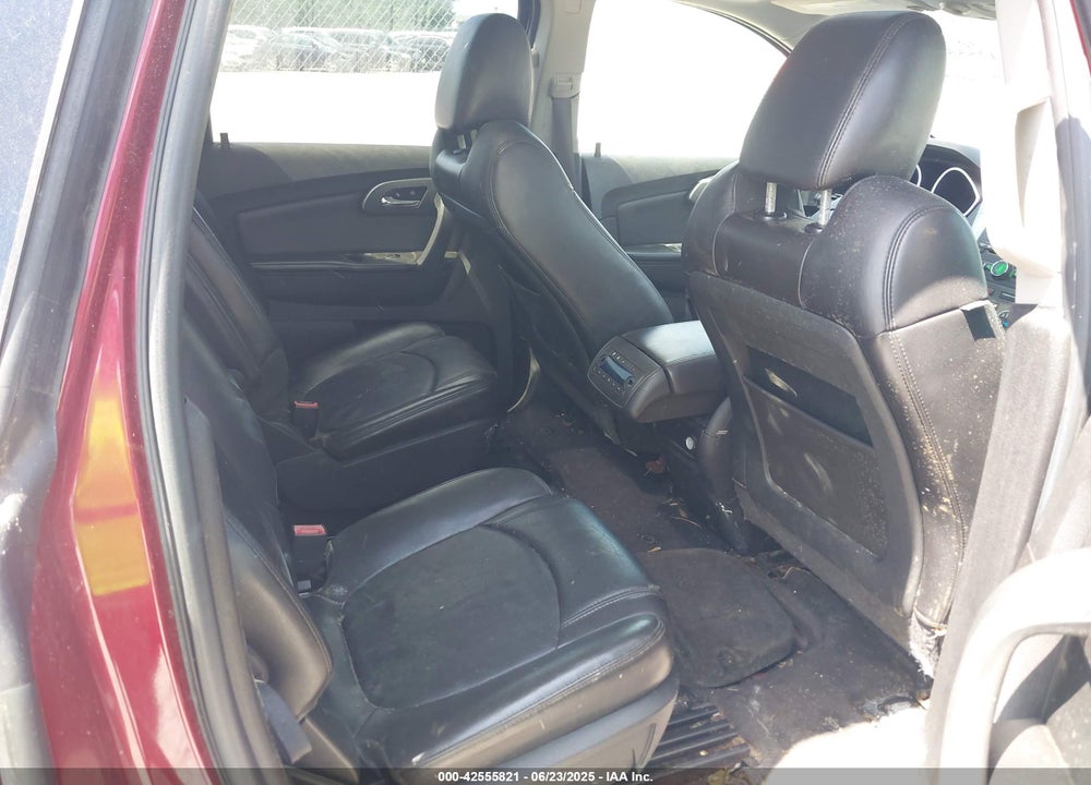 2010 CHEVROLET TRAVERSE VIN: 1GNLRGED3AJ218220