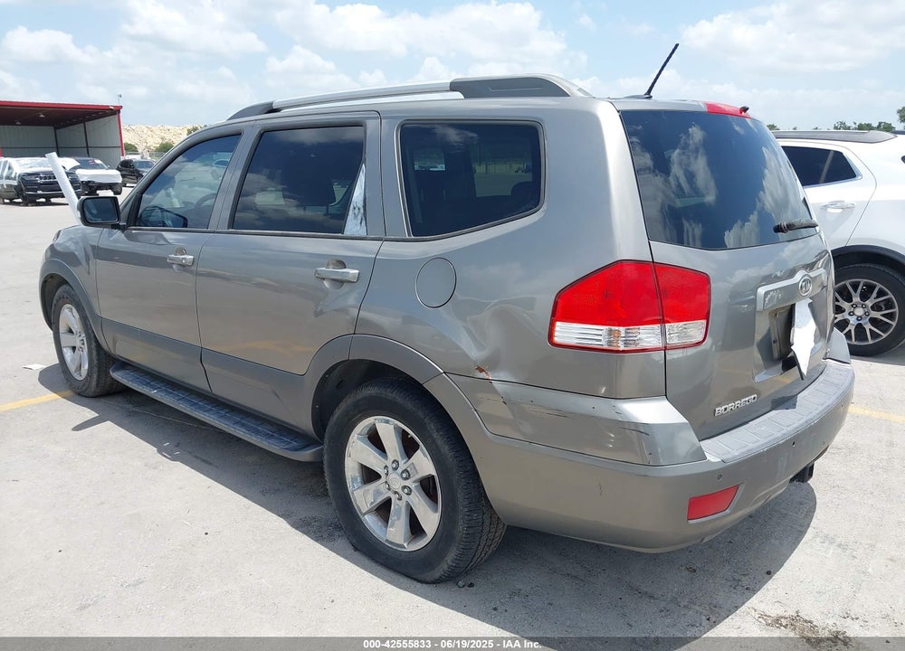 2009 KIA BORREGO EX V6 VIN: KNDJJ741495013587