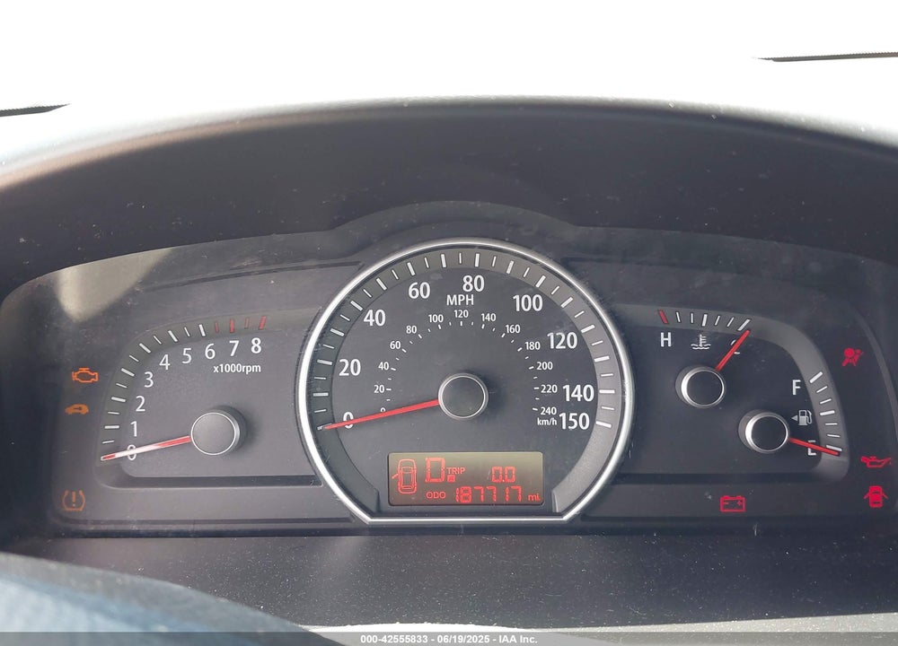 2009 KIA BORREGO EX V6 VIN: KNDJJ741495013587