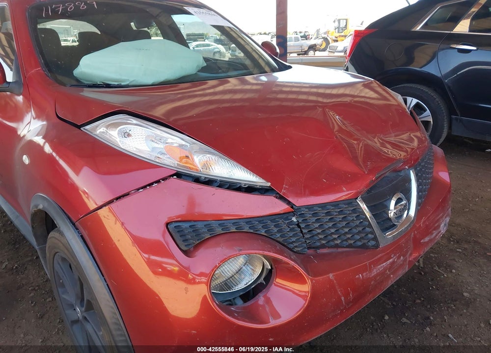 2012 NISSAN JUKE VIN: JN8AF5MRXCT117889