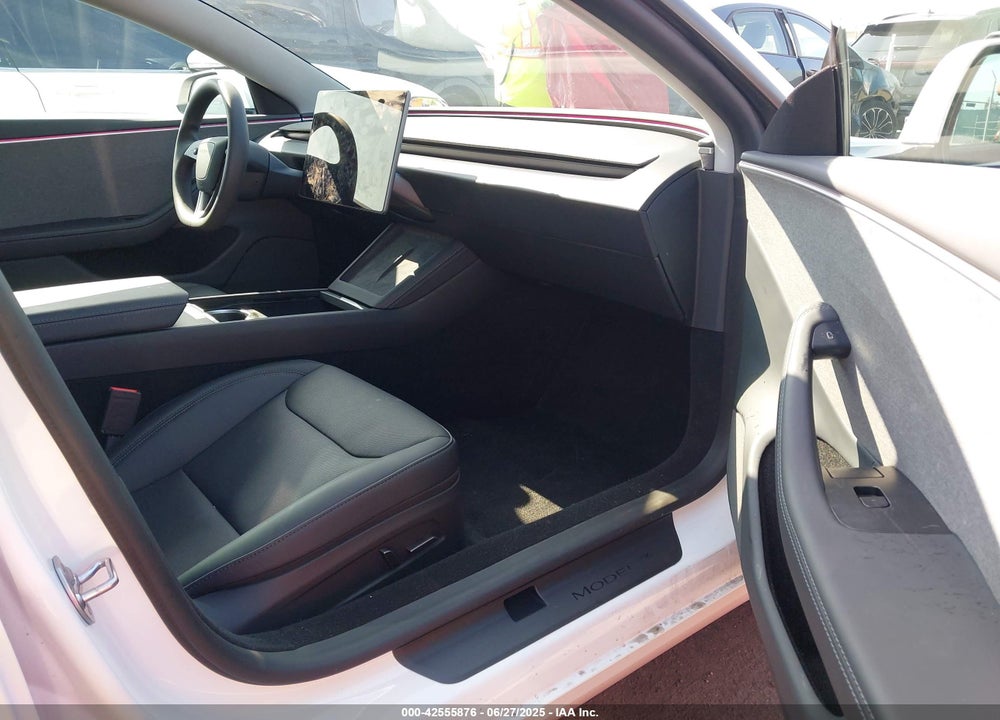2025 TESLA MODEL 3 VIN: 5YJ3E1EA4SF005535