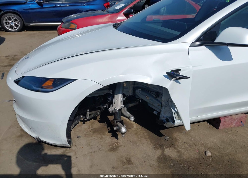 2025 TESLA MODEL 3 VIN: 5YJ3E1EA4SF005535