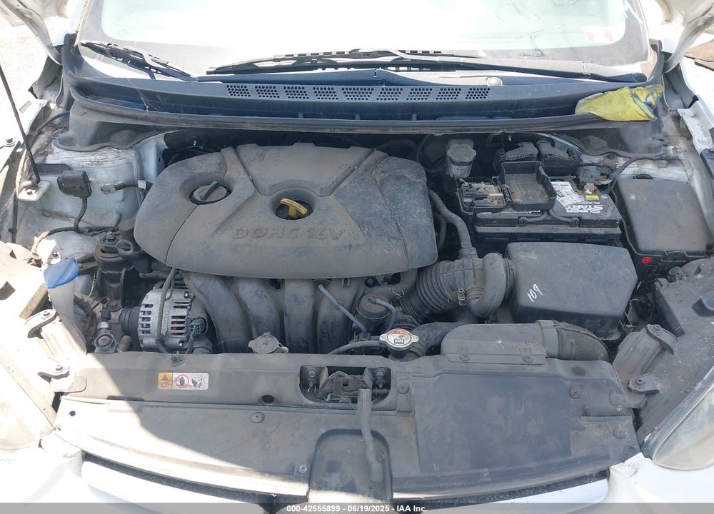 2015 HYUNDAI ELANTRA SE VIN: 5NPDH4AE6FH604773