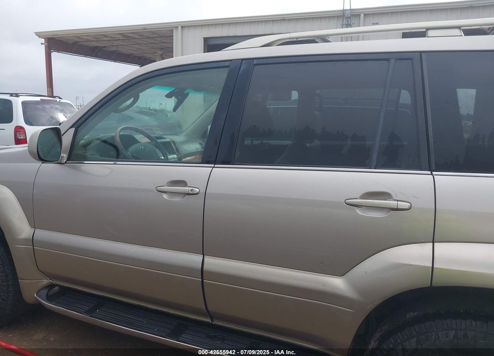 2004 LEXUS GX 470 VIN: JTJBT20X040044589