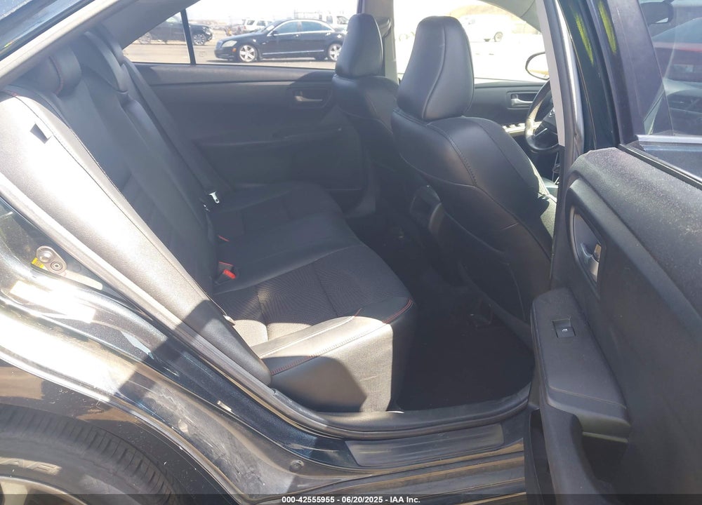 2016 TOYOTA CAMRY VIN: 4T1BF1FK2GU504022