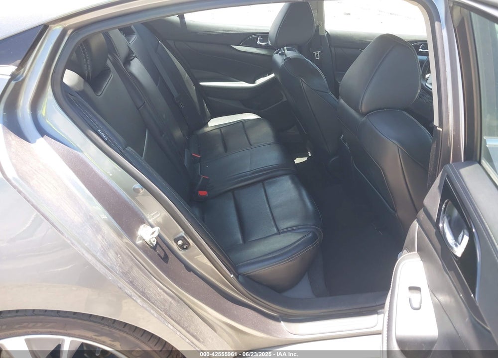 2020 NISSAN MAXIMA VIN: 1N4AA6CV4LC371683
