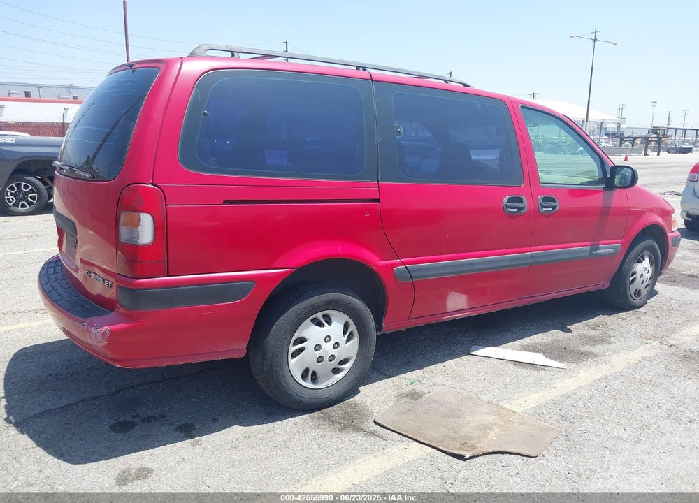 1998 CHEVROLET VENTURE VIN: 1GNDX03E4WD305160