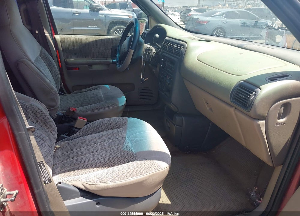 1998 CHEVROLET VENTURE VIN: 1GNDX03E4WD305160