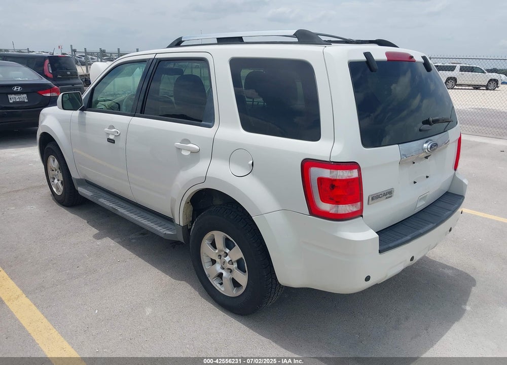 2011 FORD ESCAPE VIN: 1FMCU0E73BKB13113