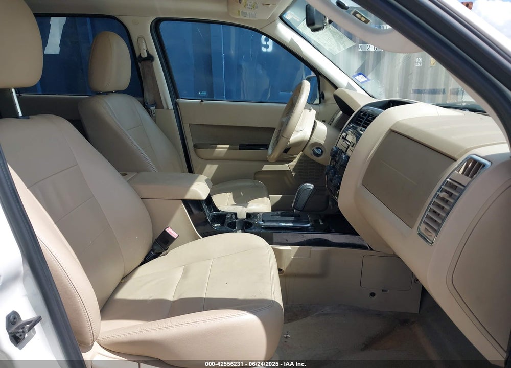 2011 FORD ESCAPE VIN: 1FMCU0E73BKB13113