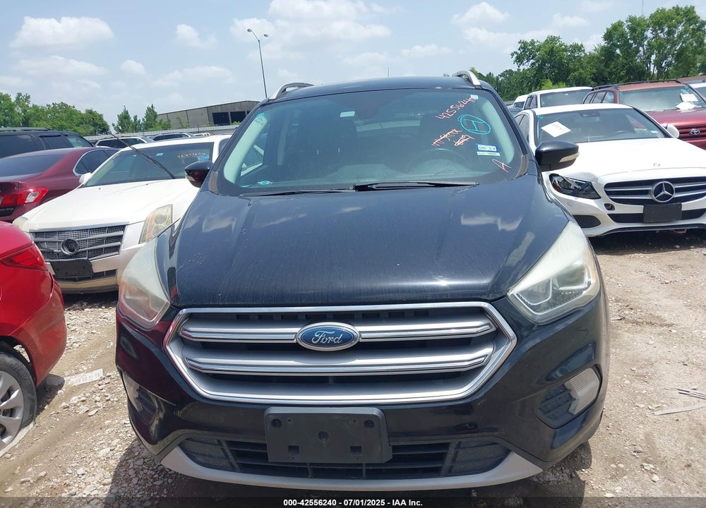 2017 FORD ESCAPE VIN: 1FMCU0J90HUE15527