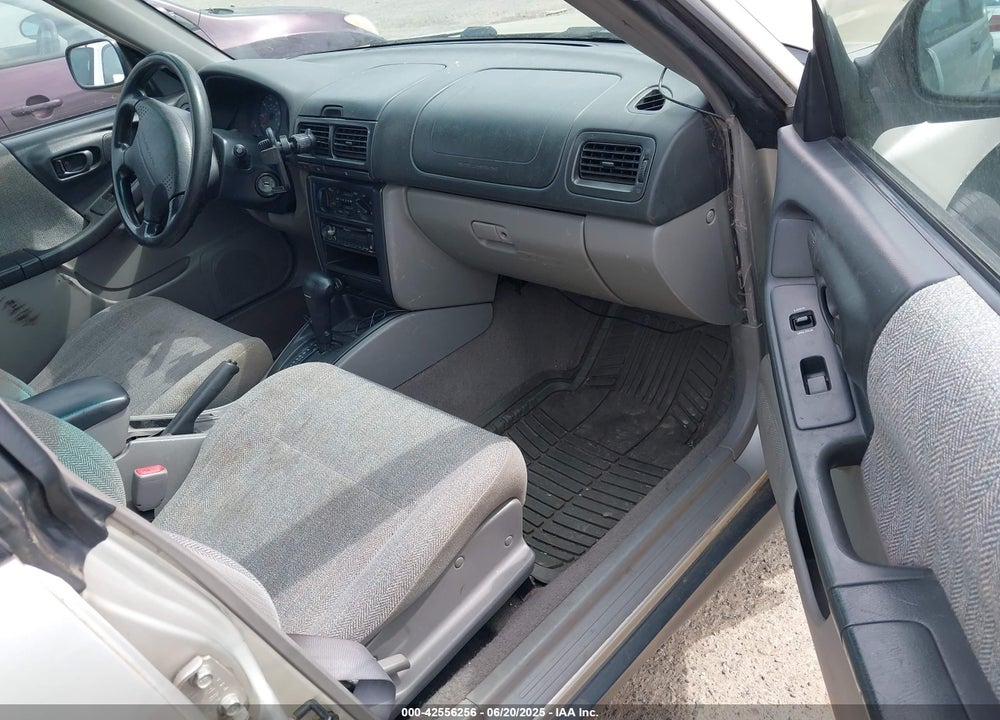 2001 SUBARU FORESTER VIN: JF1SF63501H720442