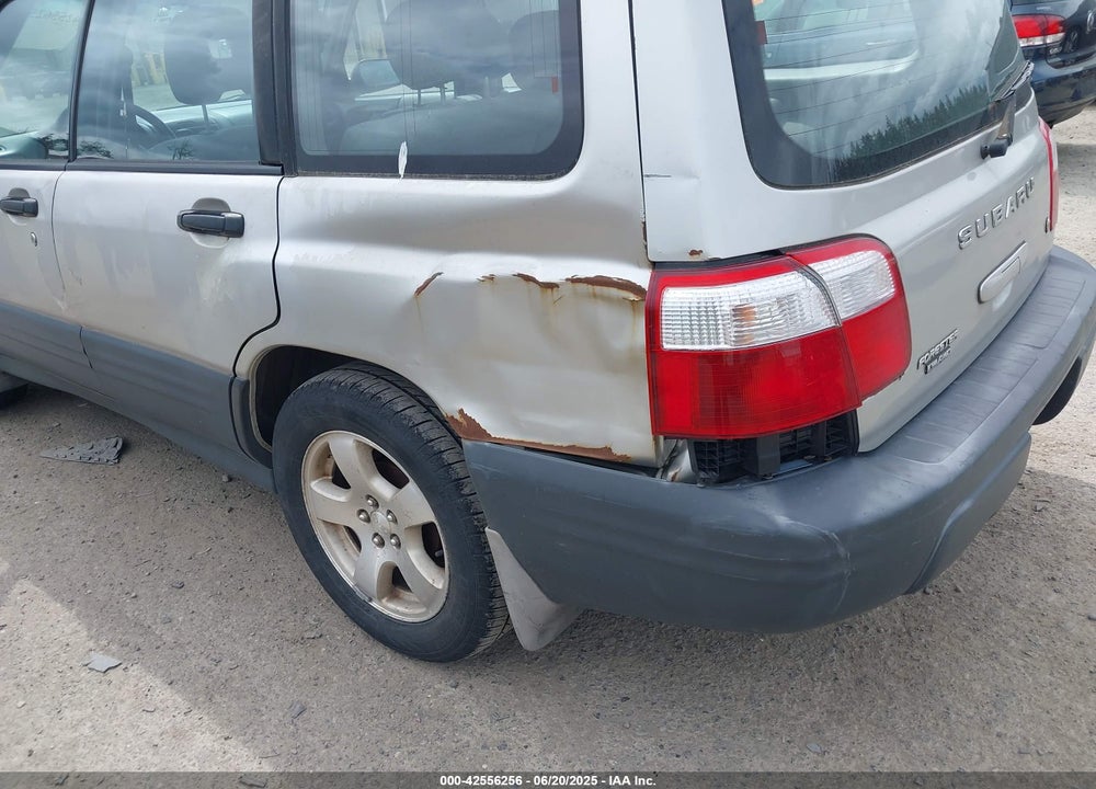 2001 SUBARU FORESTER VIN: JF1SF63501H720442