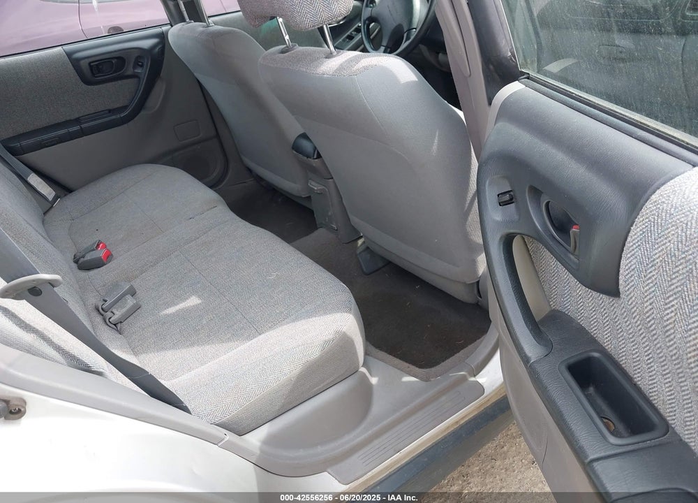 2001 SUBARU FORESTER VIN: JF1SF63501H720442