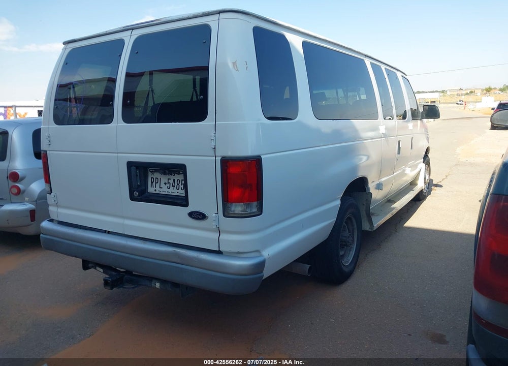 1998 FORD SUPER CLUB WAGON VIN: 1FBSS31S2WHB68225