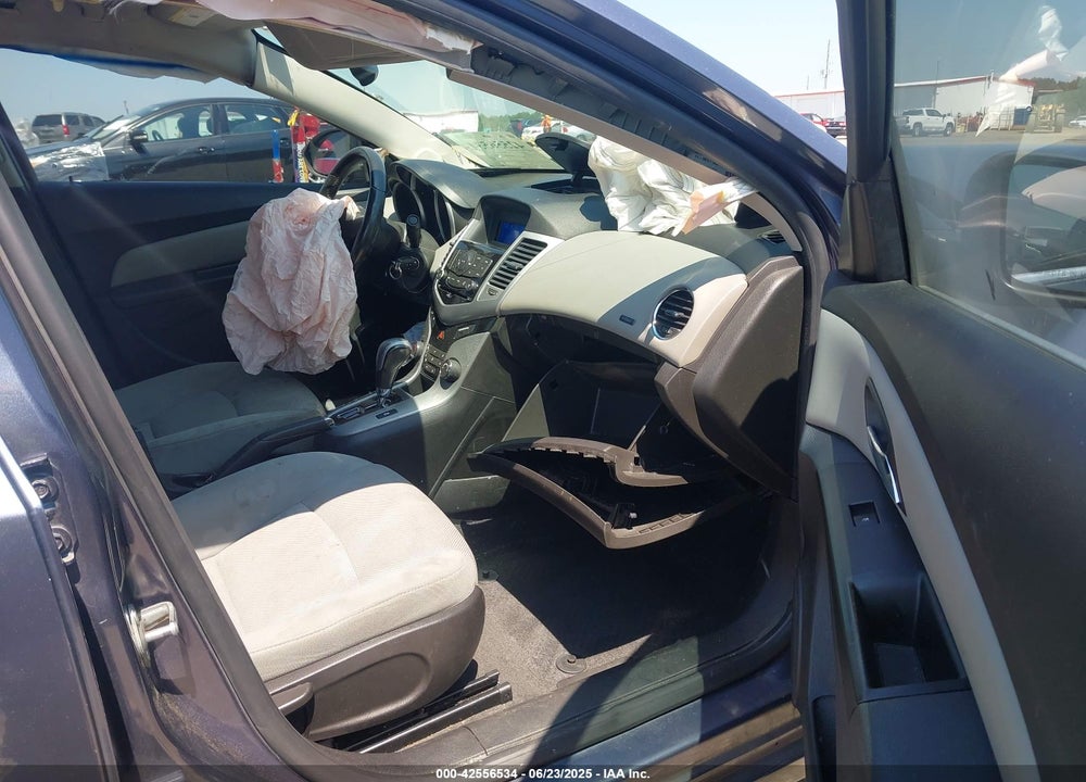 2013 CHEVROLET CRUZE VIN: 1G1PC5SB8D7115033