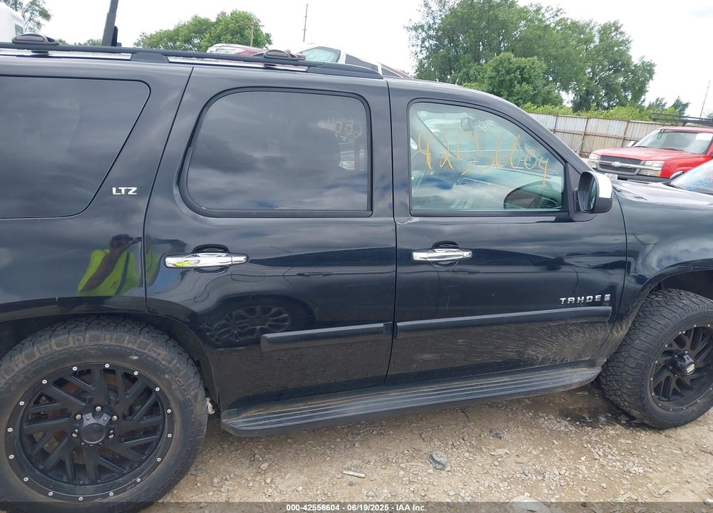 2008 CHEVROLET TAHOE LTZ VIN: 1GNFK13048J112089