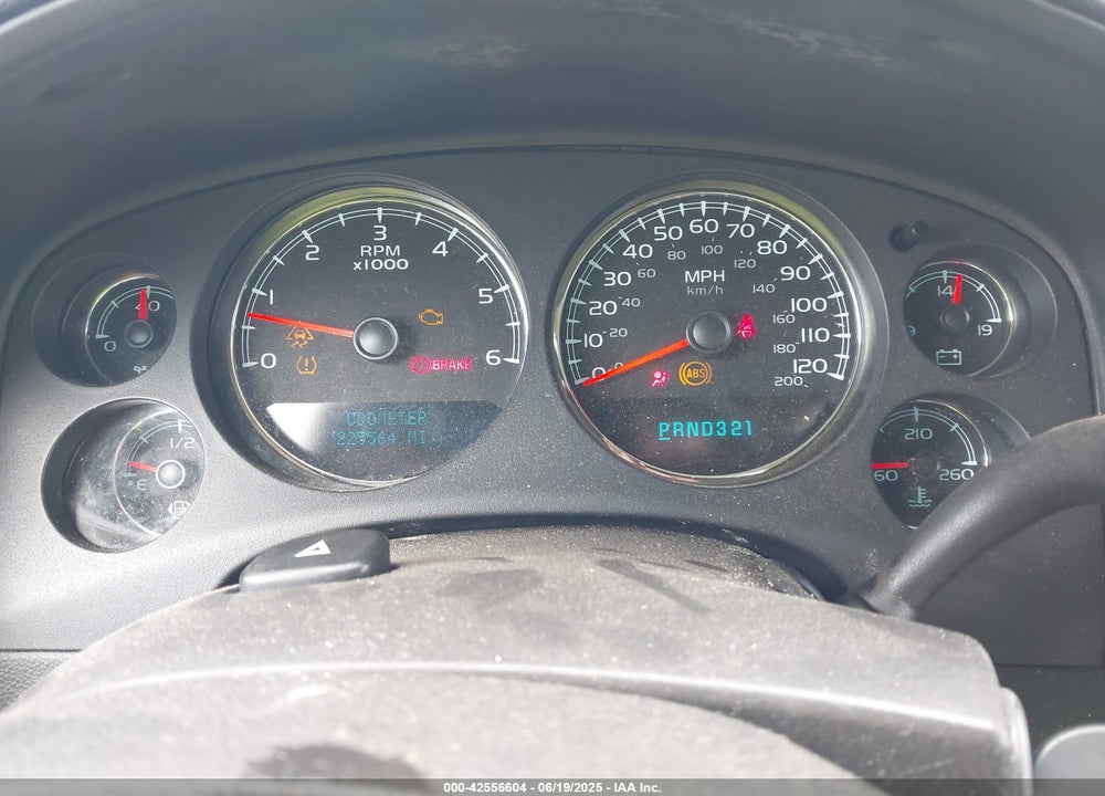 2008 CHEVROLET TAHOE LTZ VIN: 1GNFK13048J112089