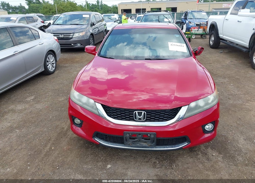 2013 HONDA ACCORD VIN: 1HGCT1B72DA003553