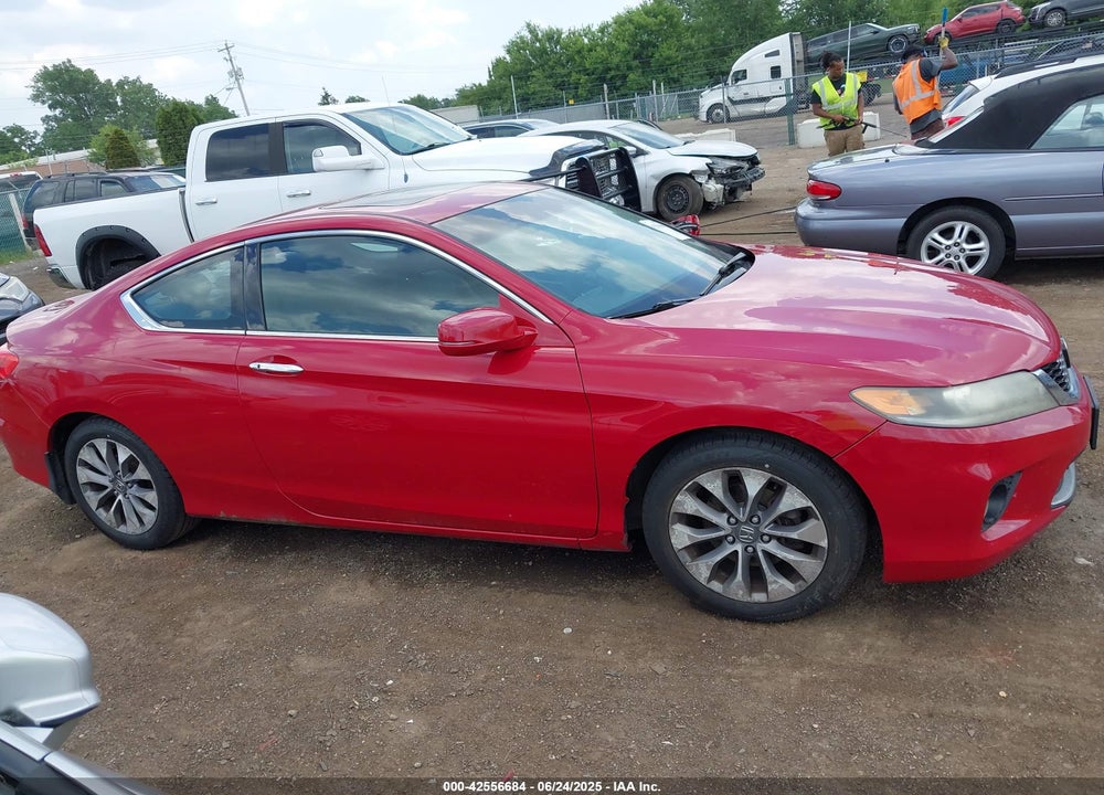 2013 HONDA ACCORD VIN: 1HGCT1B72DA003553