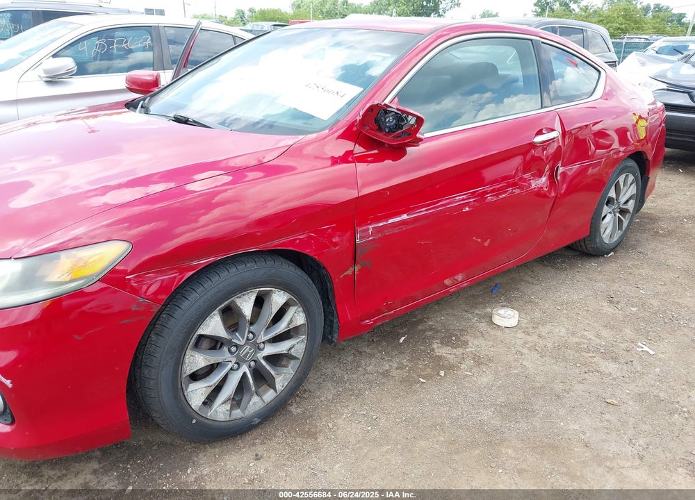 2013 HONDA ACCORD VIN: 1HGCT1B72DA003553