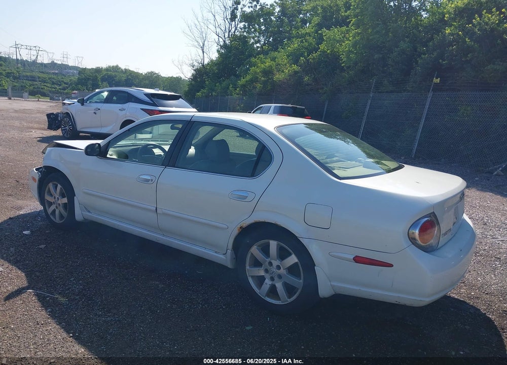 2003 NISSAN MAXIMA VIN: JN1DA31A03T421052