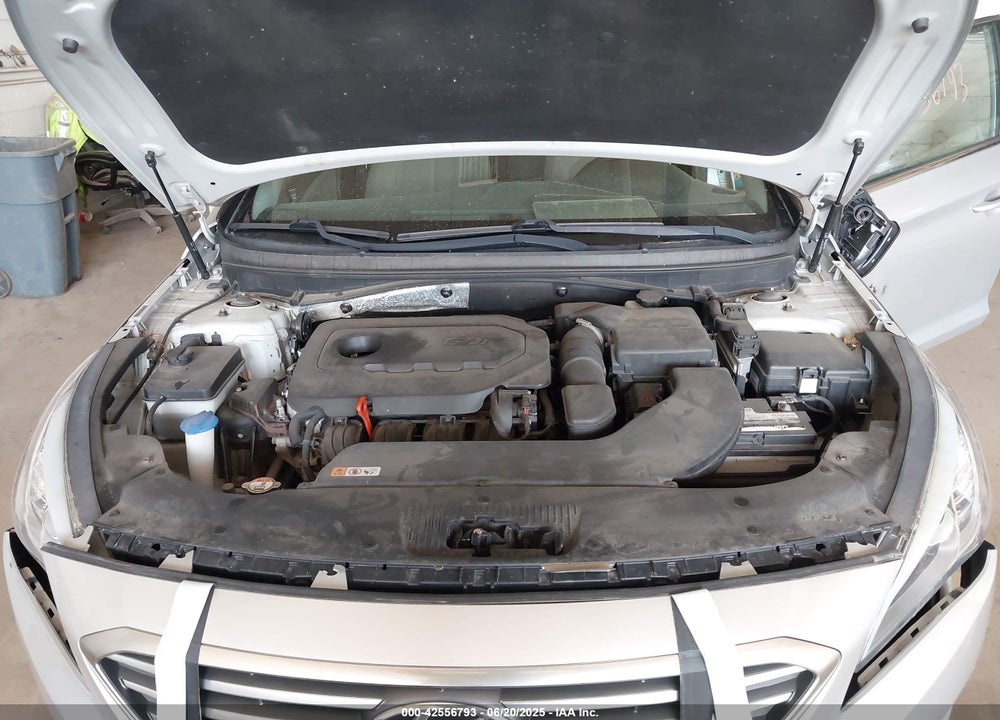 2015 HYUNDAI SONATA SE VIN: 5NPE24AF1FH007514