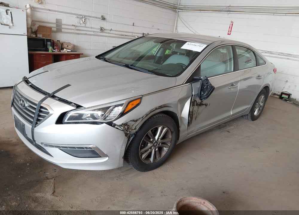 2015 HYUNDAI SONATA SE VIN: 5NPE24AF1FH007514