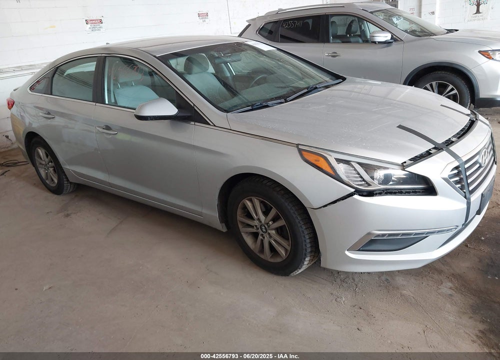 2015 HYUNDAI SONATA SE VIN: 5NPE24AF1FH007514